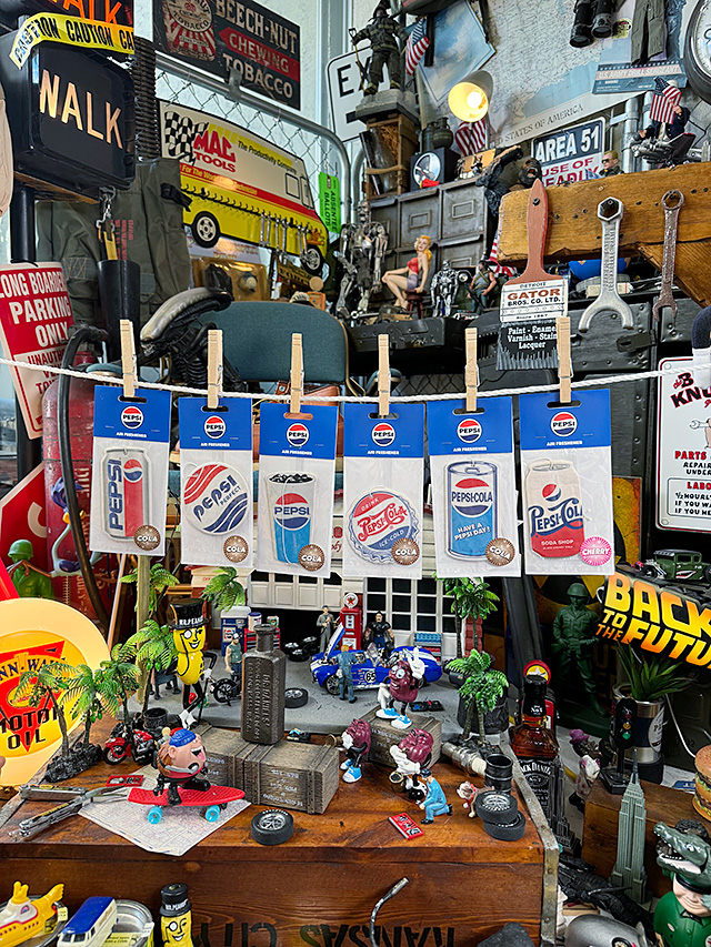 ペプシ　エアーフレッシュナー　（全6種セット）　コーラの香り×5、チェリーの香り×1 ■ アメリカン雑貨 アメリカ雑貨 |  | 03