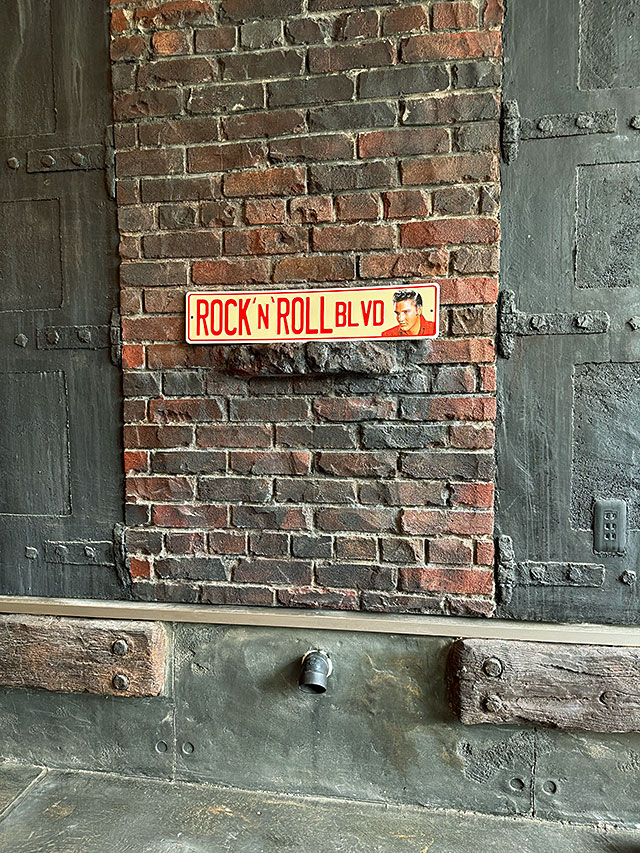 エルヴィス・プレスリー　ロックンロール　ストリートサイン　ブリキ看板 ■ アメリカン雑貨 アメリカ雑貨 |  | 04
