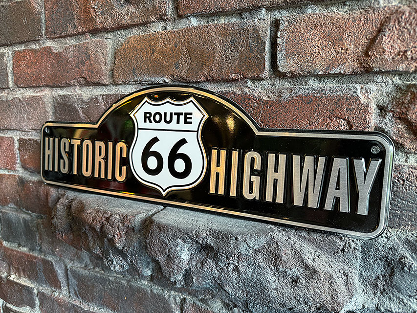 ヒストリック　ルート66　ストリートサイン　（ゲートサイン）　ブリキ看板 ■ アメリカン雑貨 アメリカ雑貨 |  | 04