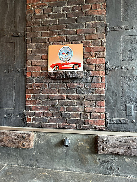 1958年　シボレー　コルベット C1　＆　エンブレム　ブリキ看板 ■ アメリカン雑貨 アメリカ雑貨 |  | 03