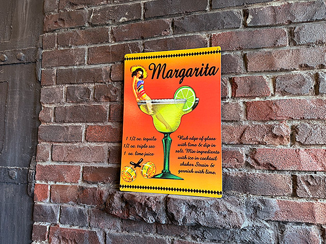 マルガリータ　カクテルレシピ　＆　ピンナップガール　ブリキ看板 ■ アメリカン雑貨 アメリカ雑貨 |  | 04