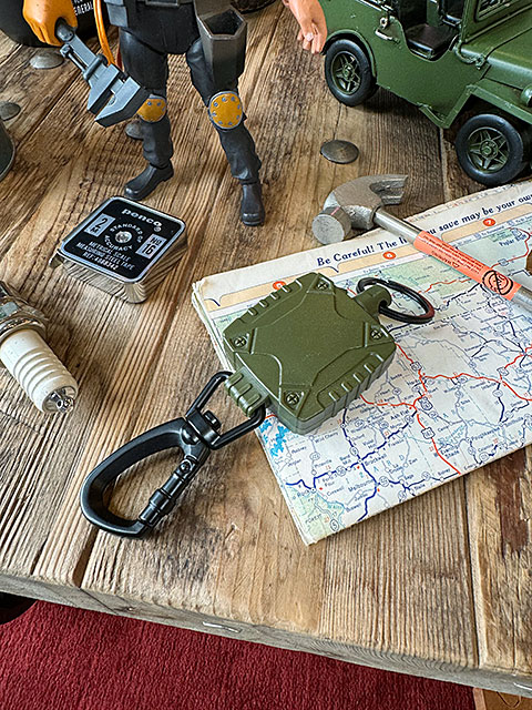 ポストジェネラル　ミリタリーテイスト　リールキーホルダー　（オリーブ）　コード伸長65cm ■ アメリカン雑貨 アメリカ雑貨 |  | 04