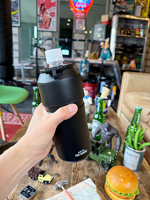 ポストジェネラル　ダブルウォール　保冷　保温　ペットボトルホルダー　500ml〜650ml　（ブラック）　真空断熱2重構造　ステンレス製 |  | 04