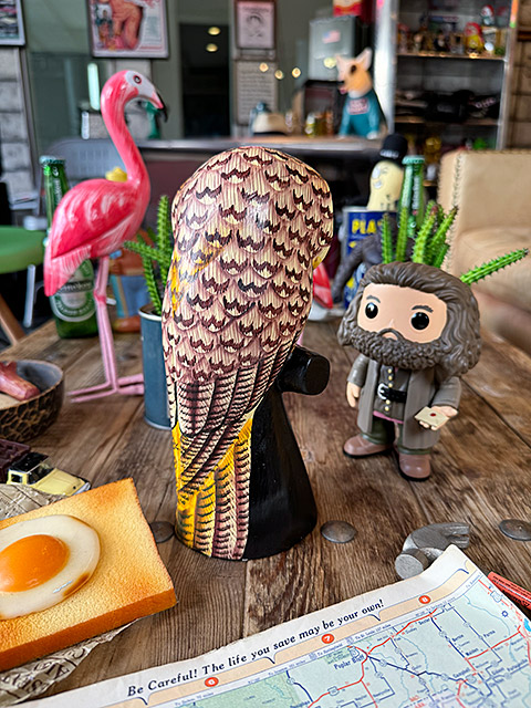 幸せを呼ぶ鳥　フクロウ　木彫り人形　ウッドカービング ■ アメリカン雑貨 アメリカ雑貨 |  | 03