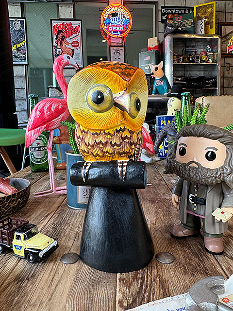 幸せを呼ぶ鳥　フクロウ　木彫り人形　ウッドカービング ■ アメリカン雑貨 アメリカ雑貨 |  | 06