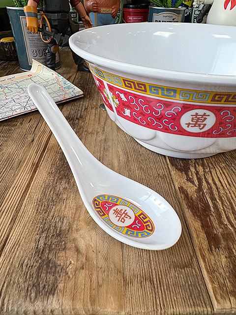 アメリカの中華街で使われてる　チャイニーズ　スープスプーン　単品　レンゲ　※ラーメン鉢は別売です ■ アメリカ雑貨 アメリカン雑貨 |  | 03