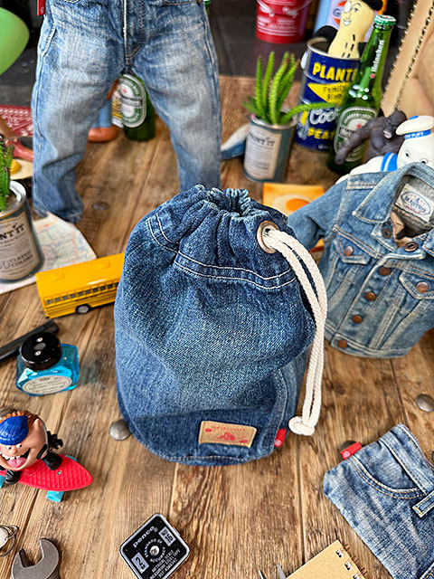 アライヤン　デニム　巾着　（Mサイズ）　岡山産デニム　MADE IN JAPAN　デニム　ドロストポーチ ■ アメリカン雑貨 アメリカ雑貨 |  | 01