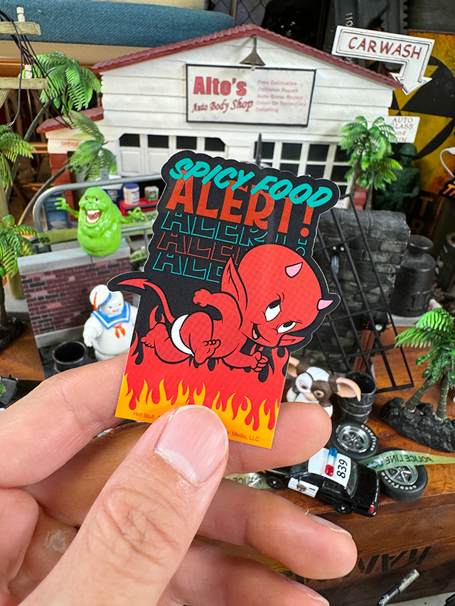 ホットスタッフ　オフィシャル　ステッカー　（アラート） ■ アメリカン雑貨 アメリカ雑貨 |  | 02