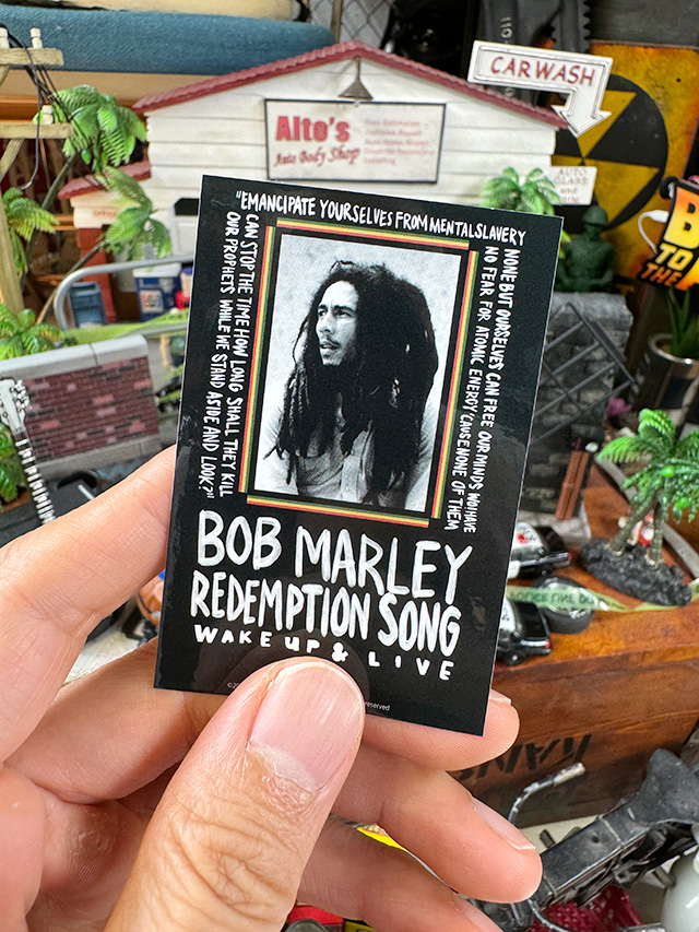 ボブ・マーリー　オフィシャル　ステッカー　（Redemption Song）　ボブマーリー ■ アメリカ雑貨 アメリカン雑貨 |  | 02