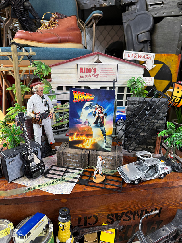 映画　バック・トゥ・ザ・フューチャー　Part1　オフィシャル　ポストカード ■ アメリカン雑貨 アメリカ雑貨 |  | 01