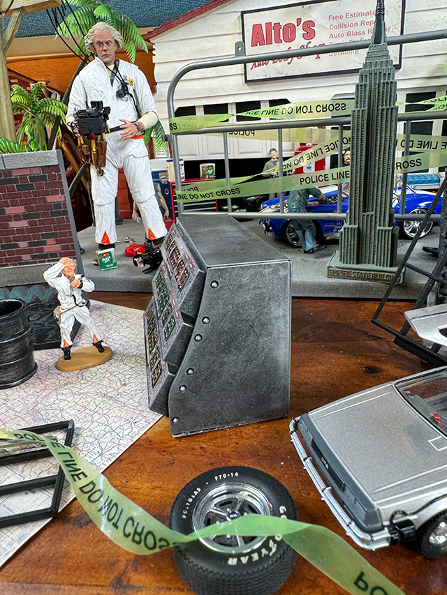 映画　バック・トゥ・ザ・フューチャー　デロリアン　タイムサーキット　スケールプロップレプリカ ■ アメリカン雑貨 アメリカ雑貨 |  | 03