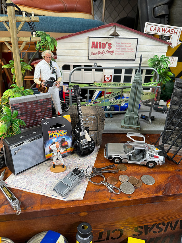 映画　バック・トゥ・ザ・フューチャー　デロリアン　3D　メタル　キーホルダー ■ アメリカン雑貨 アメリカ雑貨 |  | 05