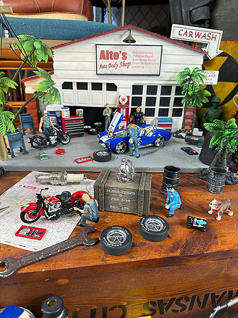 アメリカのバイカーのお守り　クレイスミス　ガーディアンベル　（Wロゴ/シルバー） ■ アメリカン雑貨 アメリカ雑貨 |  | 03