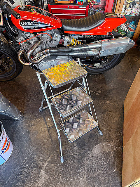 ダルトン　フォールディング3ステップスラダー　（ガルバナイズド） ■ アメリカン雑貨 アメリカ雑貨 | DULTON | 09