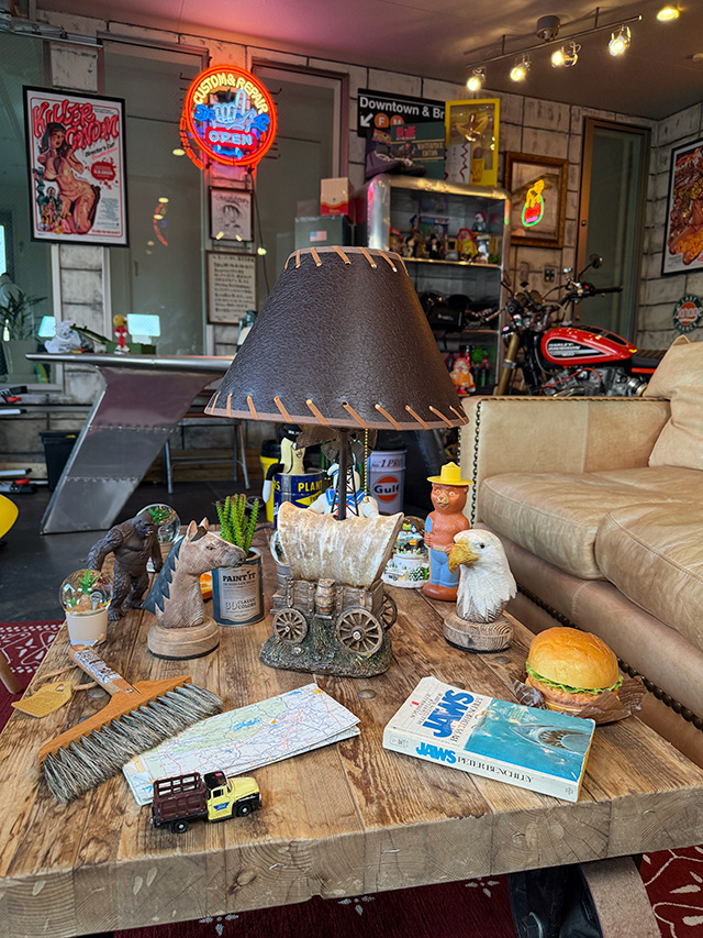 ウエスタン　幌馬車　ルームランプ　ウエスタンワゴン ■ アメリカン雑貨 アメリカ雑貨 |  | 07