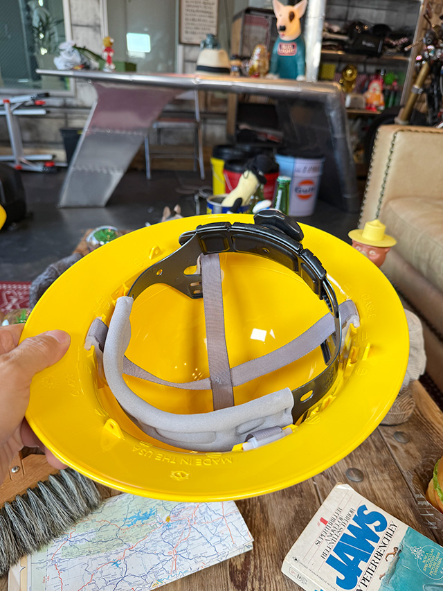 アイアンクラッド　アメリカ製　イエロー　ハードハット　MADE IN U.S.A.　作業ヘルメット　安全ヘルメット　フルブリムヘルメット |  | 01