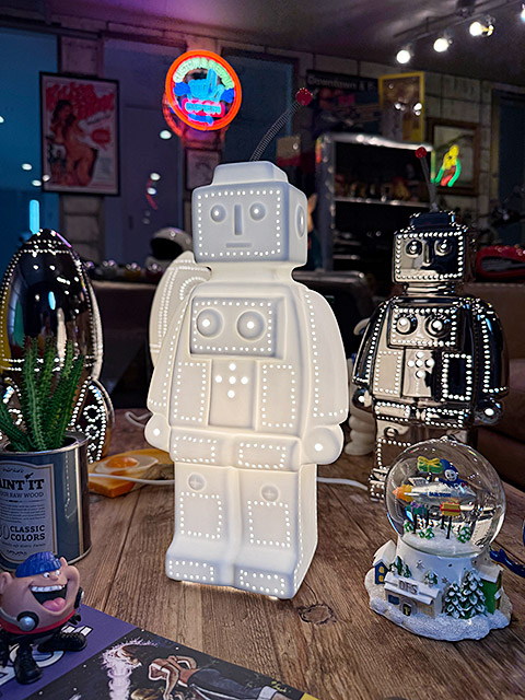 ダルトン　ポーセリン　ロボットライト　（マットホワイト）　LED球対応　※電球は別売です ■ アメリカン雑貨 アメリカ雑貨 爆買 | DULTON