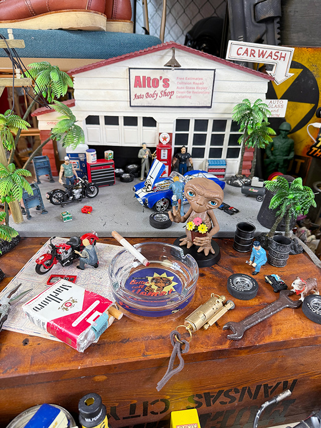 アドバタイジング　ガラスアッシュトレイ　灰皿　（E.T.） ■ アメリカン雑貨 アメリカ雑貨 |  | 02