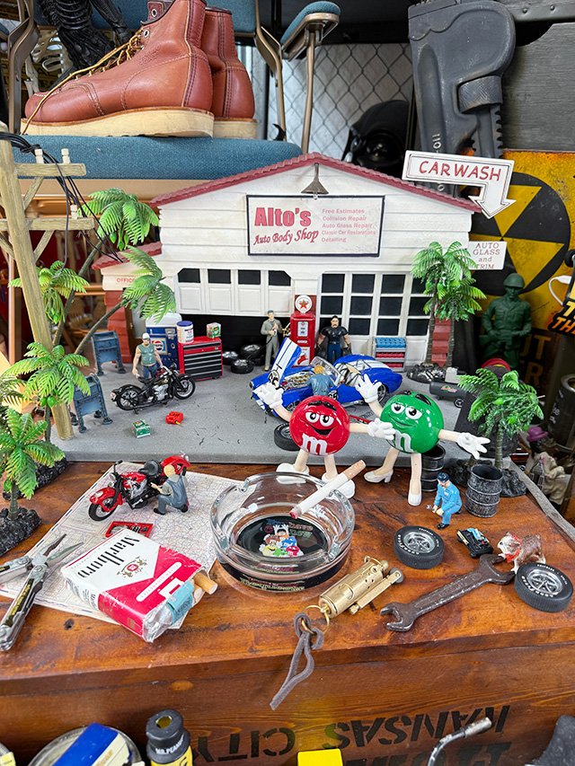 アドバタイジング　ガラスアッシュトレイ　灰皿　（M&M's） ■ アメリカン雑貨 アメリカ雑貨 |  | 02