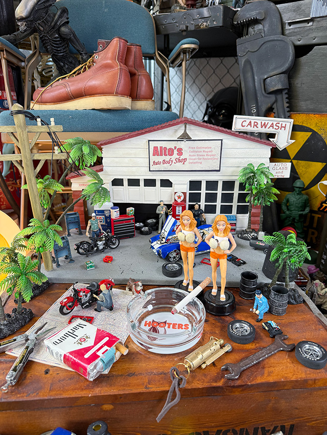 アドバタイジング　ガラスアッシュトレイ　灰皿　（フーターズ） ■ アメリカン雑貨 アメリカ雑貨 |  | 02