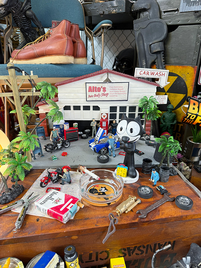 アドバタイジング　ガラスアッシュトレイ　灰皿　（フィリックス/ボム） ■ アメリカン雑貨 アメリカ雑貨 |  | 02