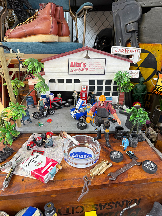 アドバタイジング　ガラスアッシュトレイ　灰皿　（ロウズ） ■ アメリカン雑貨 アメリカ雑貨 |  | 02