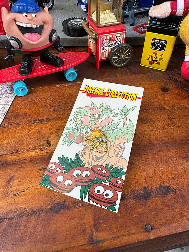 マクドナルド　ヴィンテージコレクション　ハンバーガーパッチ　ピンバッジ　ピンズ ■ アメリカン雑貨 アメリカ雑貨 |  | 05