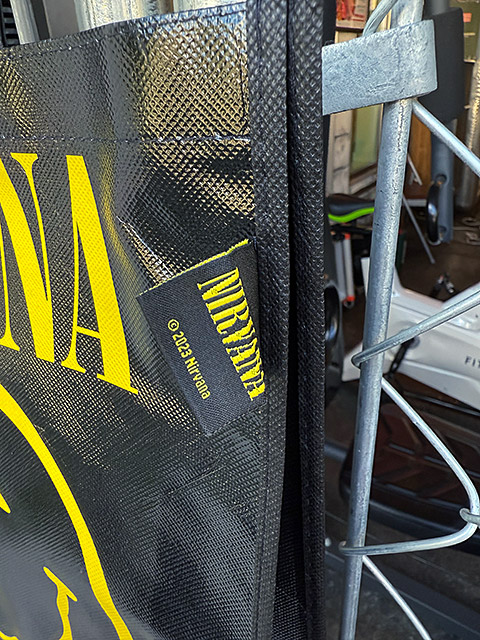 ニルヴァーナ　スマイル　オフィシャル　エコバッグ　トートバッグ ■ アメリカン雑貨 アメリカ雑貨 |  | 03