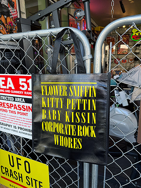 ニルヴァーナ　スマイル　オフィシャル　エコバッグ　トートバッグ ■ アメリカン雑貨 アメリカ雑貨 |  | 05