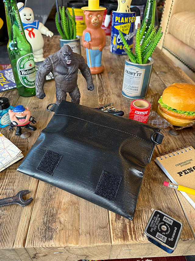 PENCO　ペンコ　キャリータイトケース　Dリング付き　（Mサイズ/ブラック）　2WAY　収納　ポーチ　HIGHTIDE　ハイタイド |  | 04