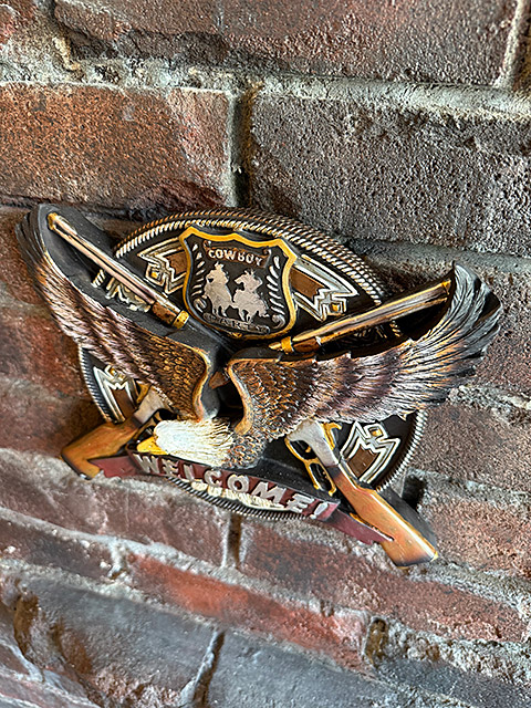 アメリカンイーグル　＆　ランダル銃　ウェルカムサイン　ウォールオブジェ　ウエスタン　壁飾り ■ アメリカン雑貨 アメリカ雑貨 |  | 02