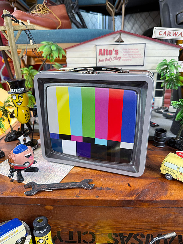 昭和レトロ　ブラウン管テレビ　試験電波柄　ランチボックス ■ アメリカン雑貨 アメリカ雑貨 | 