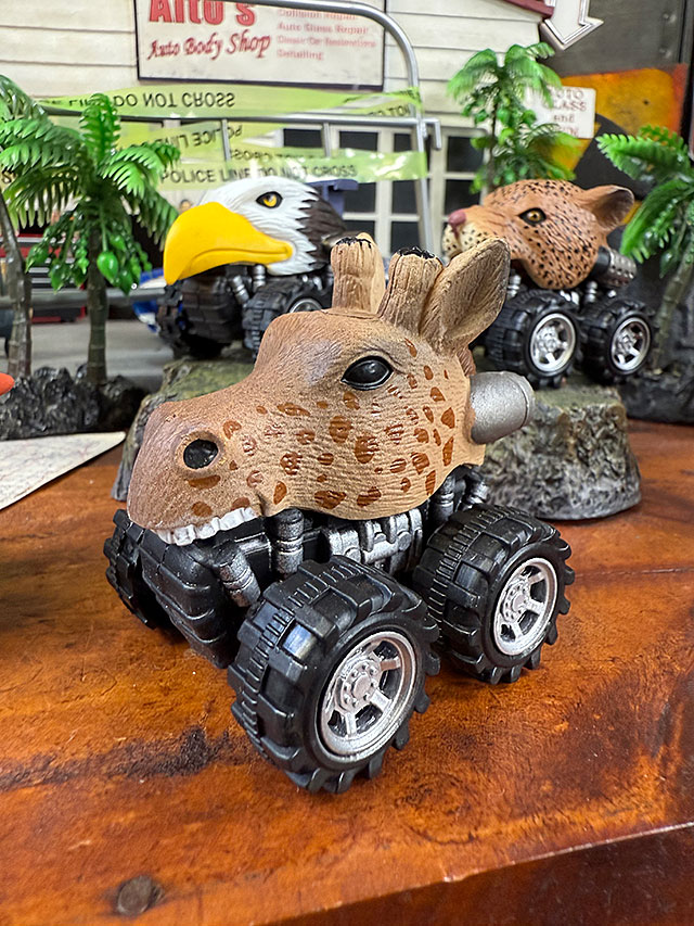 アニマルヘッド モンスタートラック プルバック ミニカー （6台セット