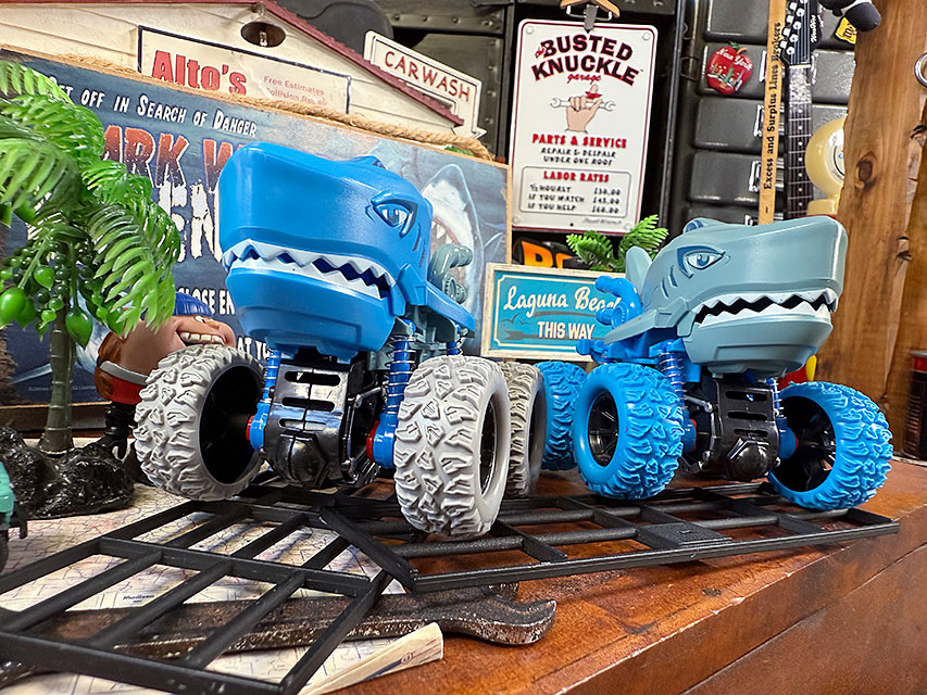 シャーク　モンスタートラック　プルバック　ミニカー　（2台セット） ■ アメリカン雑貨 アメリカ雑貨 |  | 05
