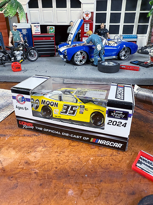 nascar ミニカーのおすすめ人気商品一覧 通販 - Yahoo!ショッピング