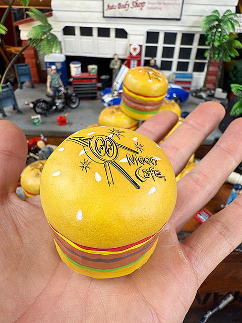 ムーンカフェ　バーガー　アンテナトッパー　ムーンアイズ　ハンバーガー　スクイーズ ■ アメリカン雑貨 アメリカ雑貨 |  | 01