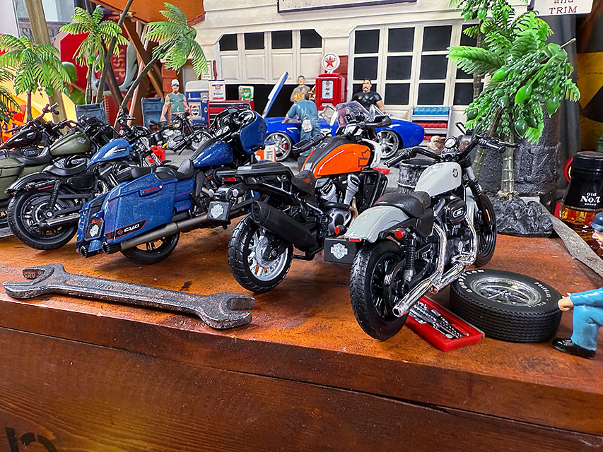 マイスト ハーレーダビッドソン ダイキャスト ミニカー 6台セット 1/18