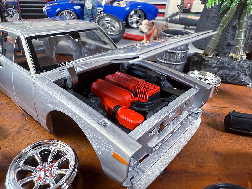 マイスト　自分で組み立てるミニカーキット　日産　スカイライン 2000 GT-R　ケンメリ　KPGC110　ダイキャスト　ミニカー　1/24スケール |  | 07