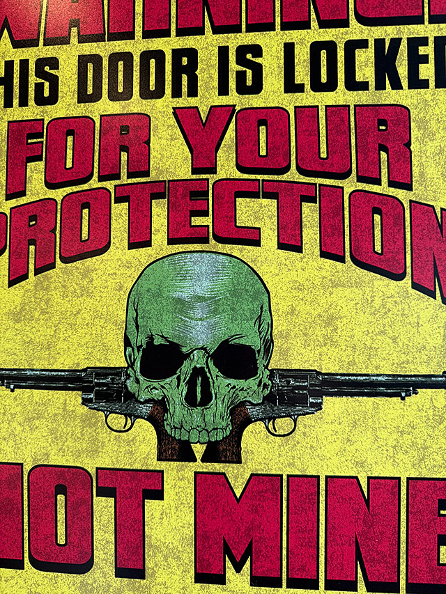 ジョーク看板　「警告！ドアを開けたら撃つぞ！」　ブリキ看板 ■ アメリカン雑貨 アメリカ雑貨 |  | 01