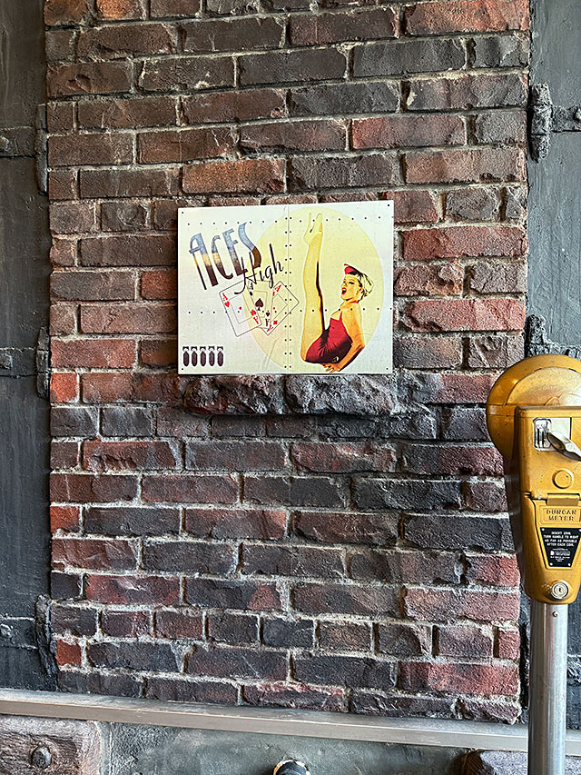 ミリタリー　ピンナップガール　アート　ブリキ看板　（ACES HIGH） ■ アメリカン雑貨 アメリカ雑貨 |  | 03