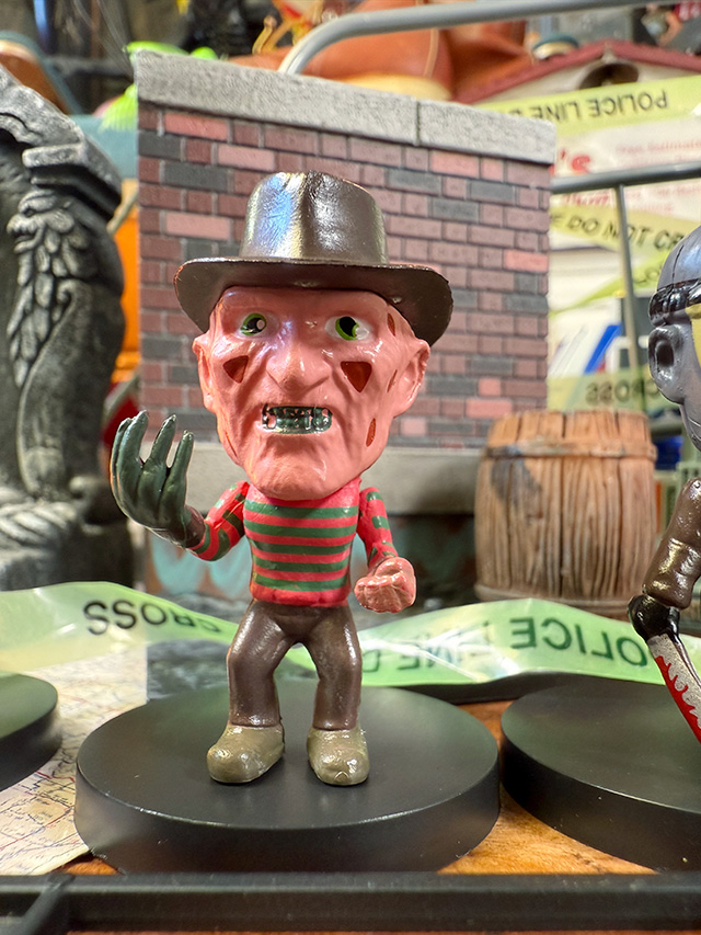 ホラー映画キャラクター　ミニフィギュア　（6体セット） ■ アメリカン雑貨 アメリカ雑貨 爆買 |  | 07