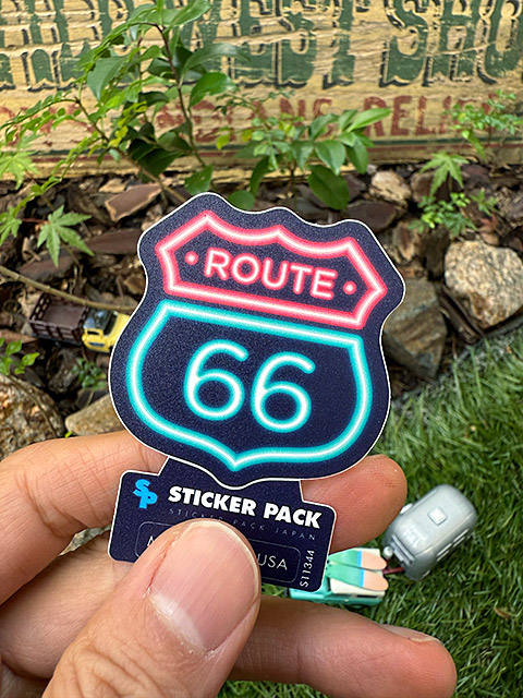 ステッカーパック　アウトドア　ステッカー　ルート66シリーズ　Sサイズ　（ルート66　ネオンスモール）　耐水＆耐光素材　MADE IN U.S.A. |  | 02