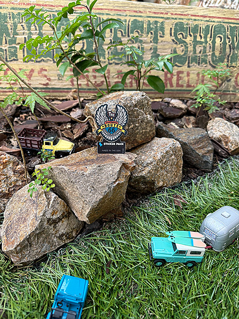 ステッカーパック　アウトドア　ステッカー　ルート66シリーズ　Sサイズ　（ルート66　ハイウェイウィング）　MADE IN U.S.A.　耐水＆耐光 |  | 01