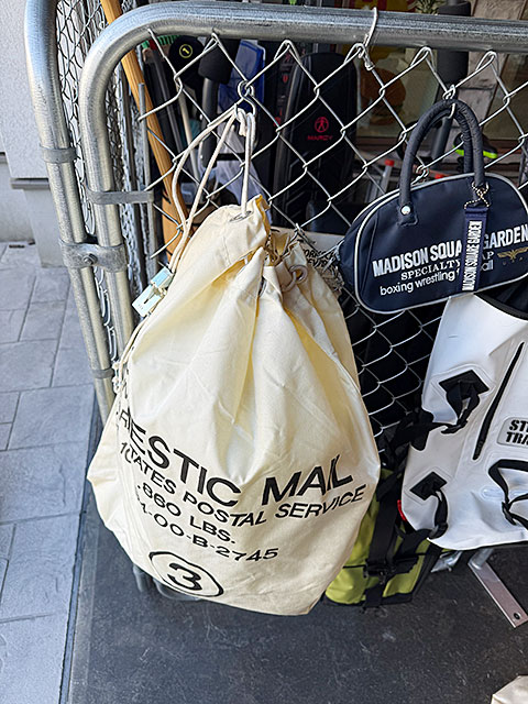 USPS　ドメスティックメール　収集バッグ　USED　ヴィンテージ ■ アメリカン雑貨 アメリカ雑貨 |  | 01