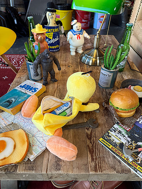 トゥイーティー　ぬいぐるみ　ペンケース　NICI　（ニキ）　ルーニートューンズ ■ アメリカ雑貨 アメリカン雑貨 |  | 05