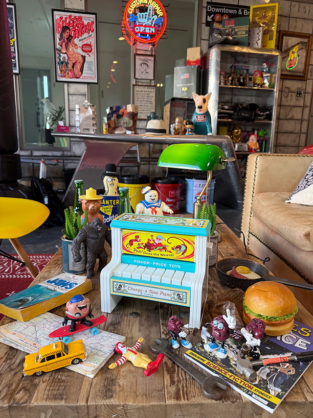 フィッシャープライス　チェンジ・ア・チューン　ピアノ　Change a Tune Piano (復刻版)　トイピアノ ■ アメリカン雑貨 アメリカ雑貨 |  | 08