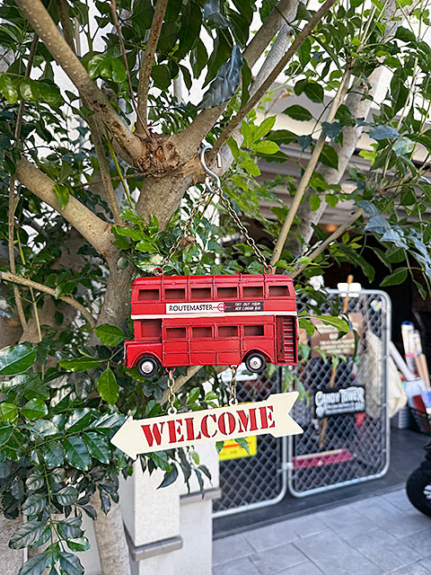 ロンドンバス　ウェルカム　ハンギングサイン ■ アメリカン雑貨 アメリカ雑貨 |  | 04