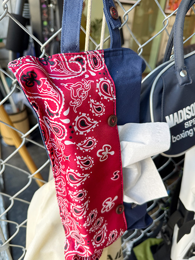 デッドストック品★　バンダナ柄×キャンバス　ティッシュカバー ■ アメリカン雑貨 アメリカ雑貨 |  | 02