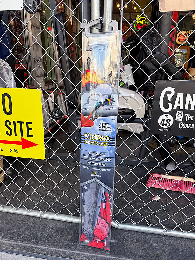 良く飛ぶ立体凧　ウィンドフォース　3Dカイト　ミリタリー戦闘機　サンダーボルト ■ アメリカン雑貨 アメリカ雑貨 |  | 05