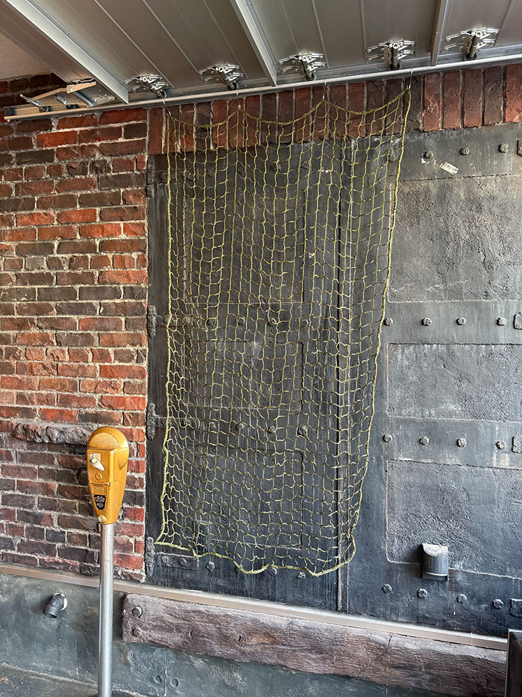 雑貨ディスプレイ　ウォールネット　180cm×100cm　（カーキ） ■ アメリカン雑貨 アメリカ雑貨  爆買 |  | 04